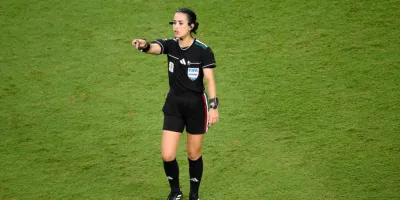 Katia Itzel García, primera árbitra mexicana en un Mundial varonil