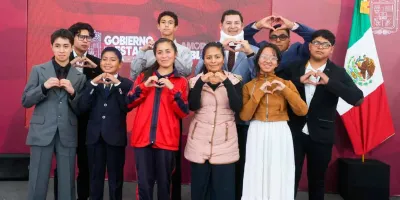 Gobierno Estatal apoya a talento poblano rumbo a Olimpiada Matemática en Singapur