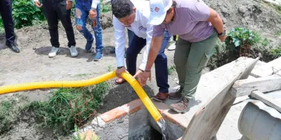 Gobierno estatal lleva agua para el bienestar a colonias con desabasto