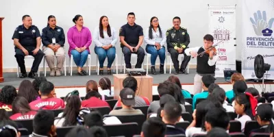 Se difunden acciones contra las adicciones en escuelas de Huauchinango