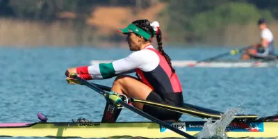 Kenia Lechuga gana oro en la Copa del Mundo de Remo en Lucerna 