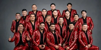 La Arrolladora estrena álbum romántico “Si las miradas mataran” ya disponible