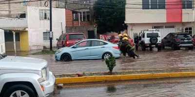 Fuertes lluvias generan afectaciones viales en San Martín Texmelucan