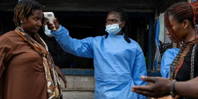 OMS confirma la recuperación de los primeros pacientes de una rara cepa de ébola