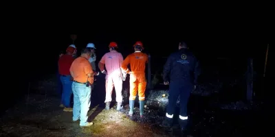 Autoridades contienen derrame de hidrocarburo en Venustiano Carranza