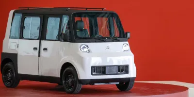 Puebla va por 3 mil autos Olinia para transición al transporte eléctrico