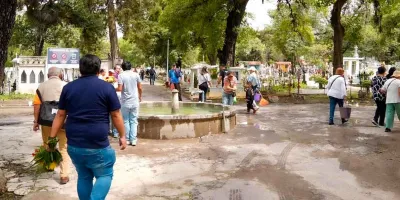Reporta Gobierno de Pepe Chedraui más de 33 mil asistentes al Panteón Municipal por el Día del Padre