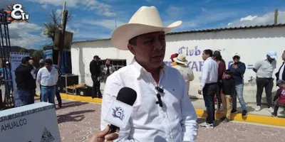 Alcalde de Tepeyahualco desata críticas tras presumir gastos en un evento
