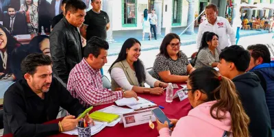 Gobierno de San Pedro Cholula fortalece atención con entrega de apoyos auditivos