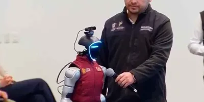 CECI, la robot con inteligencia artificial que fortalece la seguridad en el Edomex y apoya emergencias del 911