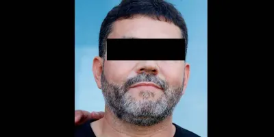 Detienen a “El Tío”, presunto operador financiero de Los Chapitos; autoridades aseguran armas, dinero y propiedades en Sinaloa