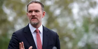 Estados Unidos rechaza renovar el T-MEC en su forma actual; continuará negociaciones con México y Canadá