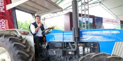 Gobierno Estatal acelera la revolución del campo con apoyos, maquinaria y obra comunitaria
