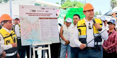 Puebla avanza con 13 trenes de pavimentación; Armenta prevé cerrar 2026 con 15 equipos