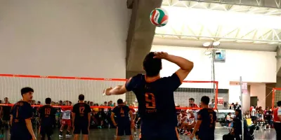 Se desarrolla el cuarto día de actividades del Festival Máster de Voleibol en Puebla capital