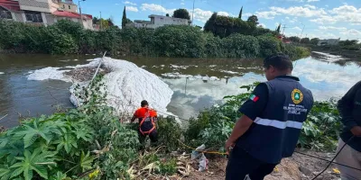Sigue búsqueda de Emilio; fue arrastrado por aguas del Canal de Valsequillo