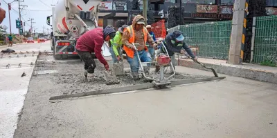 Supervisa Omar Muñoz avances de la pavimentación de la calle Tlaxcala