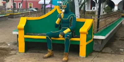 Critican remodelación del Parque de los Cedros; pintura se desprende tras la lluvia