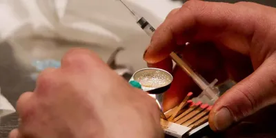   Crece consumo de drogas sintéticas