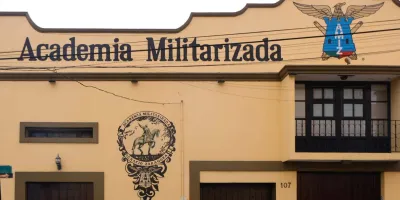 Dan plazo de cinco días a Academia Militarizada Zaragoza para regularizar su situación