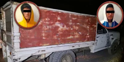 Detienen a dos hombres con 165 piezas de madera fresca en Atlixco