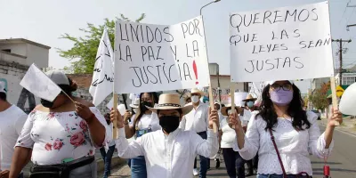 Vía Atlixcáyotl permanece libre tras megamarcha anunciada de Acatlán
