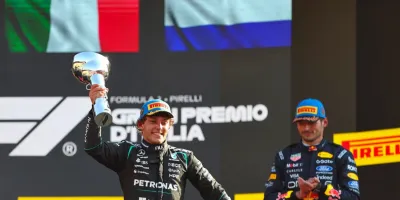 Antonelli hace historia en Monza