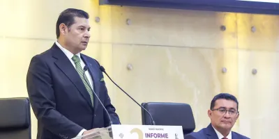 Armenta destaca papel del Congreso para equilibrar poderes