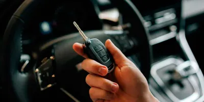  Detectan nueva modalidad de robo de autos mediante la clonación de llaves a distancia