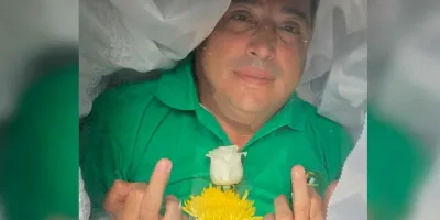 'El Tecmol' político del PVEM, se avienta duelo de “farmear aura” para revivir su carrera