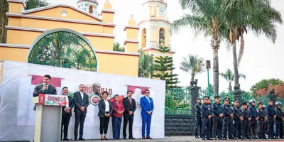   Omar Muñoz inicia festejos patrios en Cuautlancingo