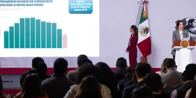 Sheinbaum defiende Presupuesto 2027: recortes, deuda y más recursos