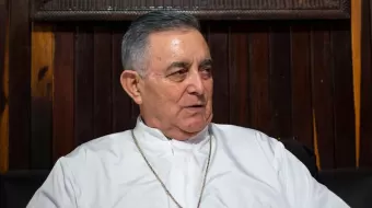 Contradicen a fiscal: Obispo Salvador Rangel entró por su propio pie a un motel