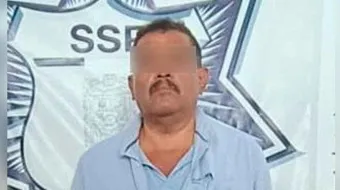 Detienen a hombre en posesión de armas en Epatlán