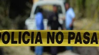 Abandonan cadáver en la autopista Tlaxco-Tejocotal, ya investiga la Fiscalía