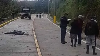 Muere hombre atropellado en la Carretera Estatal 140 en Zihuateutla