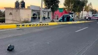 Arrollan y mueren motociclista y menor de edad en El Seco y Guadalupe Victoria