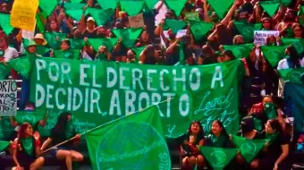 Seis poblanas enfrentan denuncias por abortar