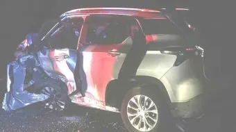 Un muerto al impactarse tres autos en la Sierra Norte
