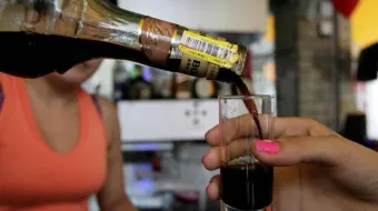 La venta clandestina de alcohol propició la violencia, lamentó Gobernación