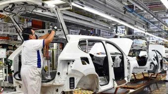 Volkswagen aplica tiempo extra para producir TAOS, Jetta y Tiguan