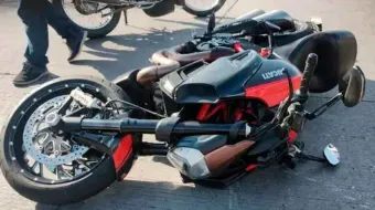 Joven de 18 años MUERE tras conducir moto sin casco en Tecamachalco