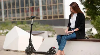 Los Scooters deberán portar PLACA si son usados para ir al trabajo o escuela