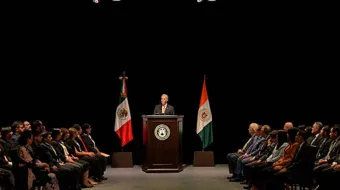 UDLAP destaca cifras históricas en profesorado y acreditaciones en Informe 2024-2025