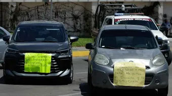 Casi 50 taxis piratas detenidos en Puebla