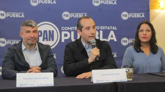 Democracia o rebelión, en AN