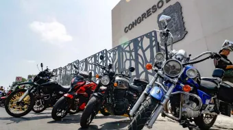 Ya paren la recaudación, dice el PRI ante posible ley para regular motocicletas y Scooters