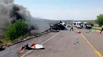 Reportan fatal accidente en la Cuacnopalan-Oaxaca: Mueren al menos 15 personas