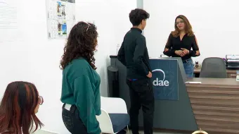 Acerca Dirección de Administración Escolar sus servicios a CU2