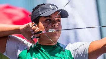 Andrea Becerra conquista el oro en la Copa del Mundo de tiro con arco en Antalya